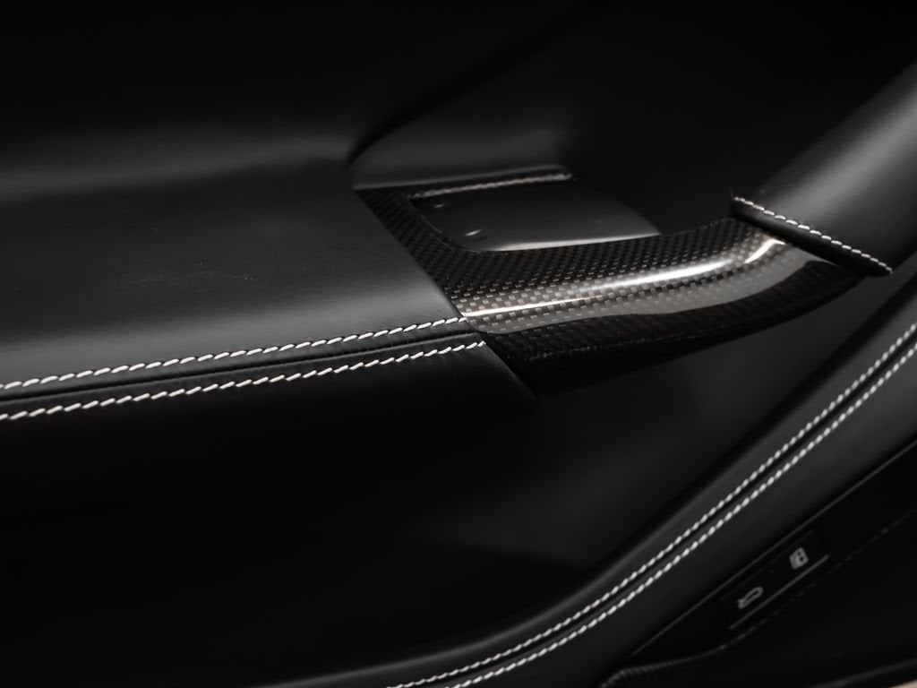 2021 Ferrari F8 Spider Base