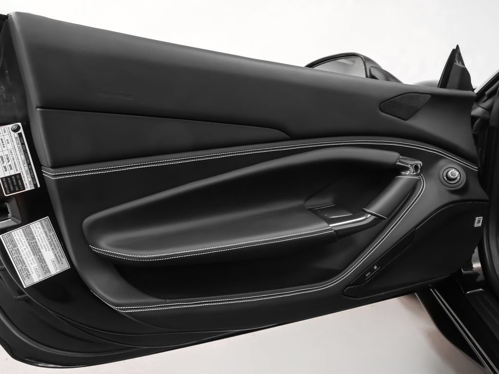 2021 Ferrari F8 Spider Base