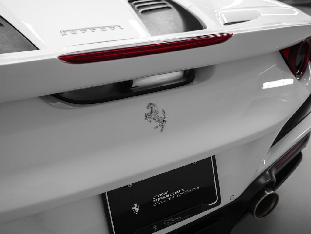 2022 Ferrari F8 Spider Base