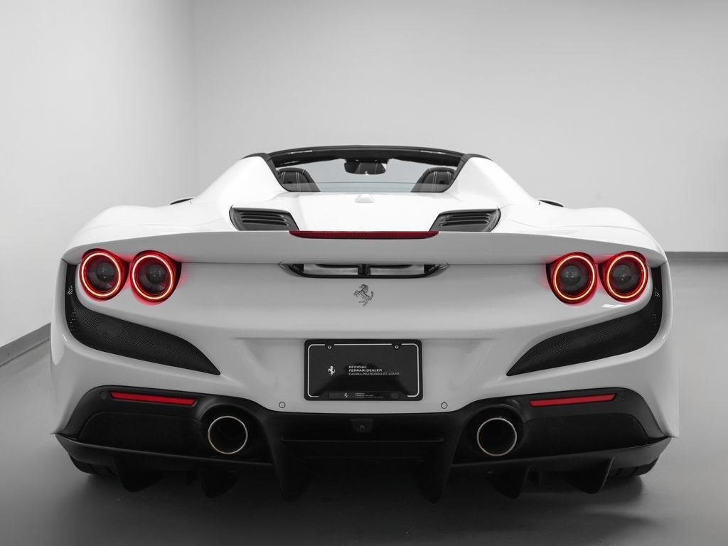 2022 Ferrari F8 Spider Base