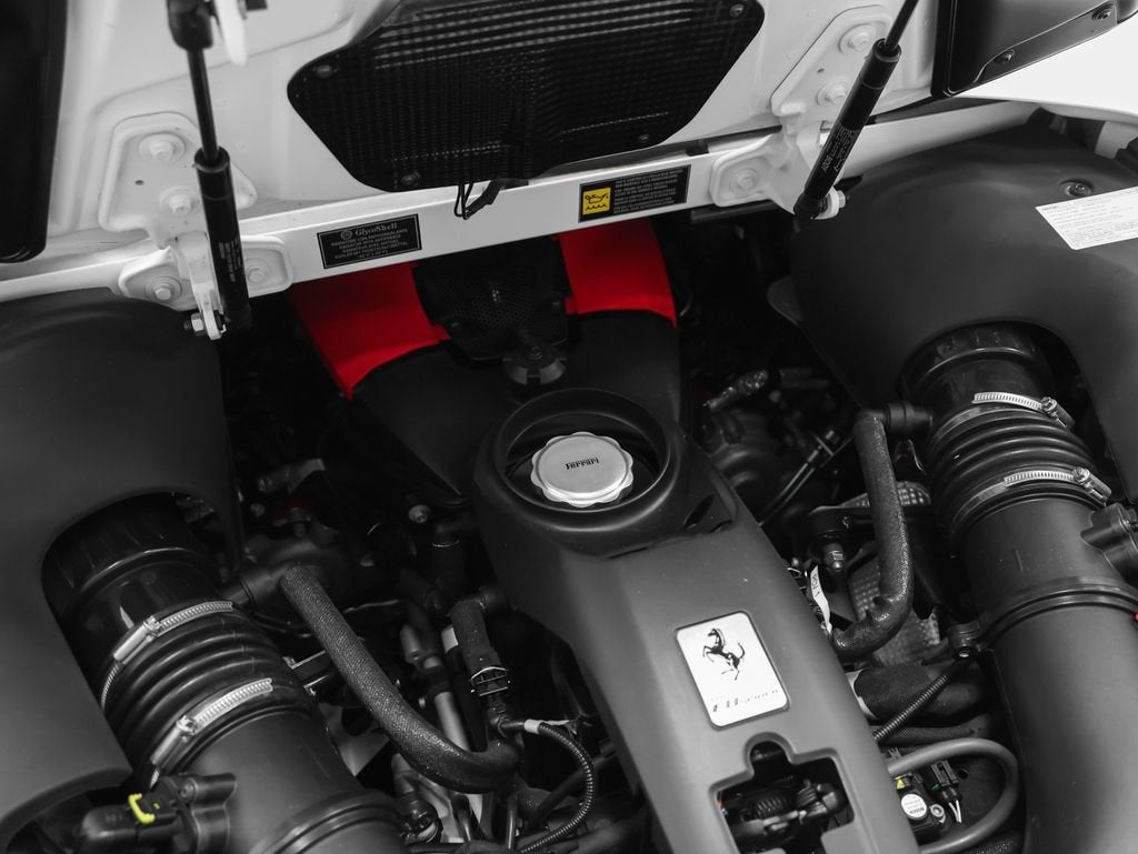 2022 Ferrari F8 Spider Base