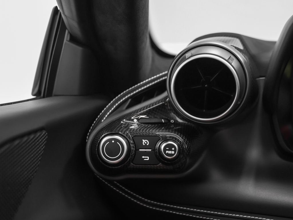 2022 Ferrari F8 Spider Base