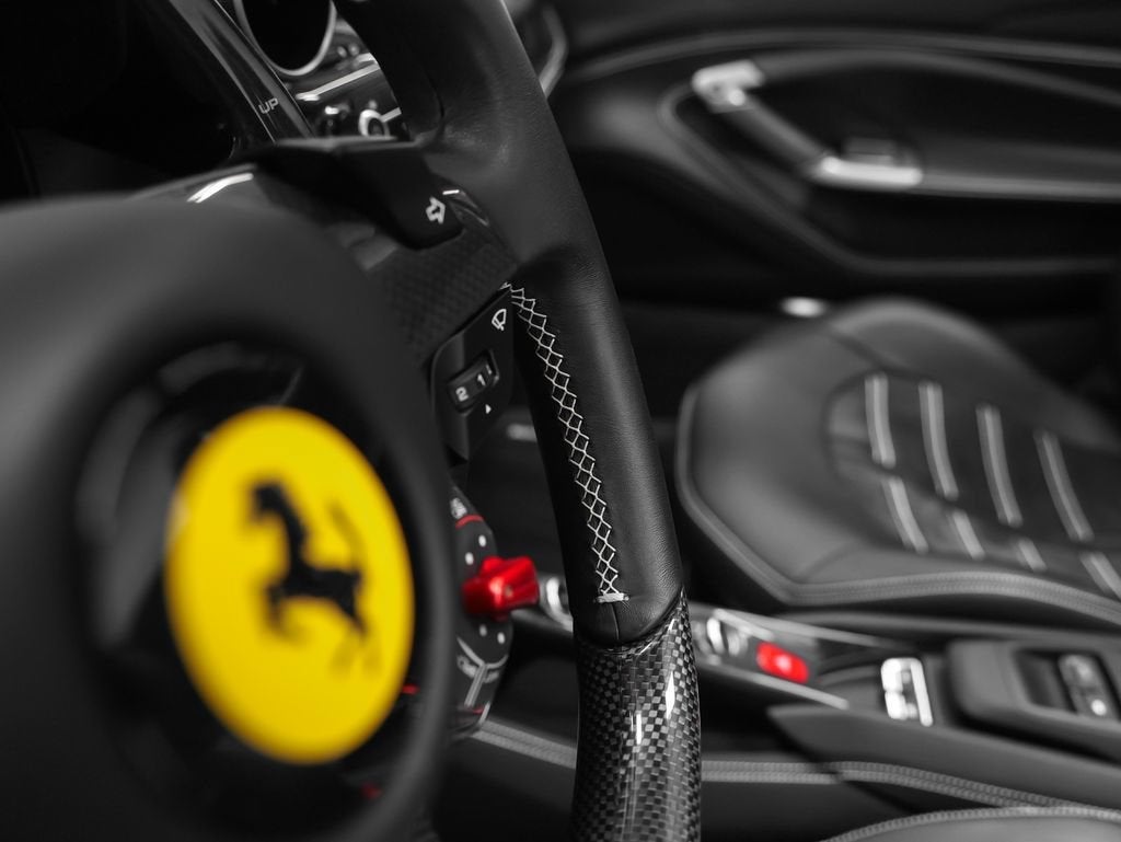 2022 Ferrari F8 Spider Base