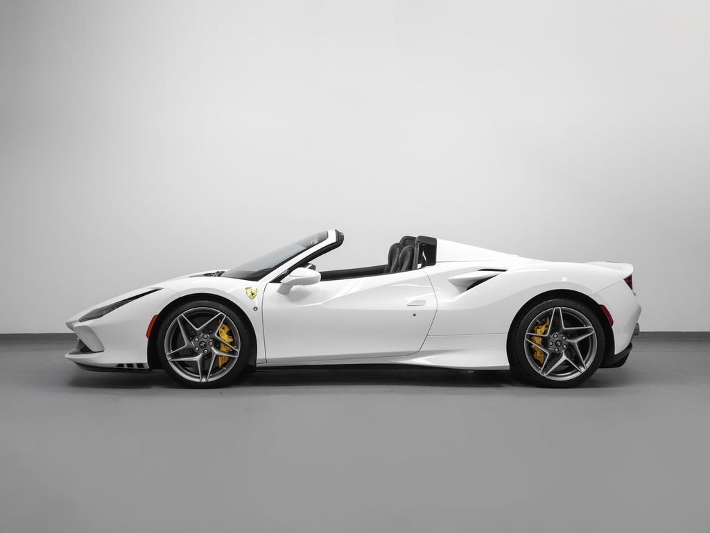 2022 Ferrari F8 Spider Base