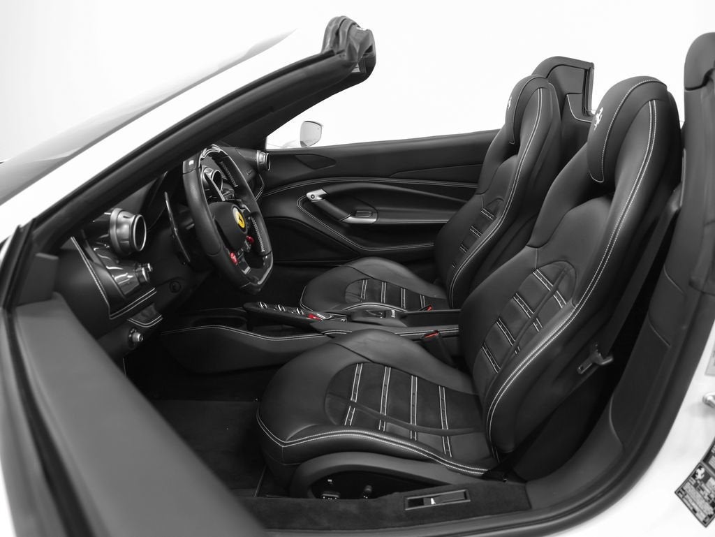 2022 Ferrari F8 Spider Base
