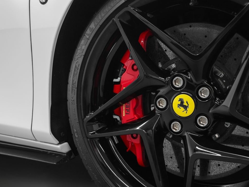 2022 Ferrari F8 Spider Base