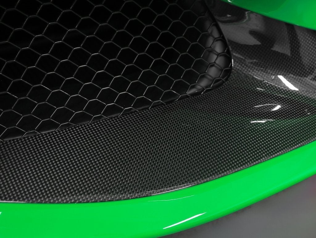 2023 Ferrari F8 Spider Base