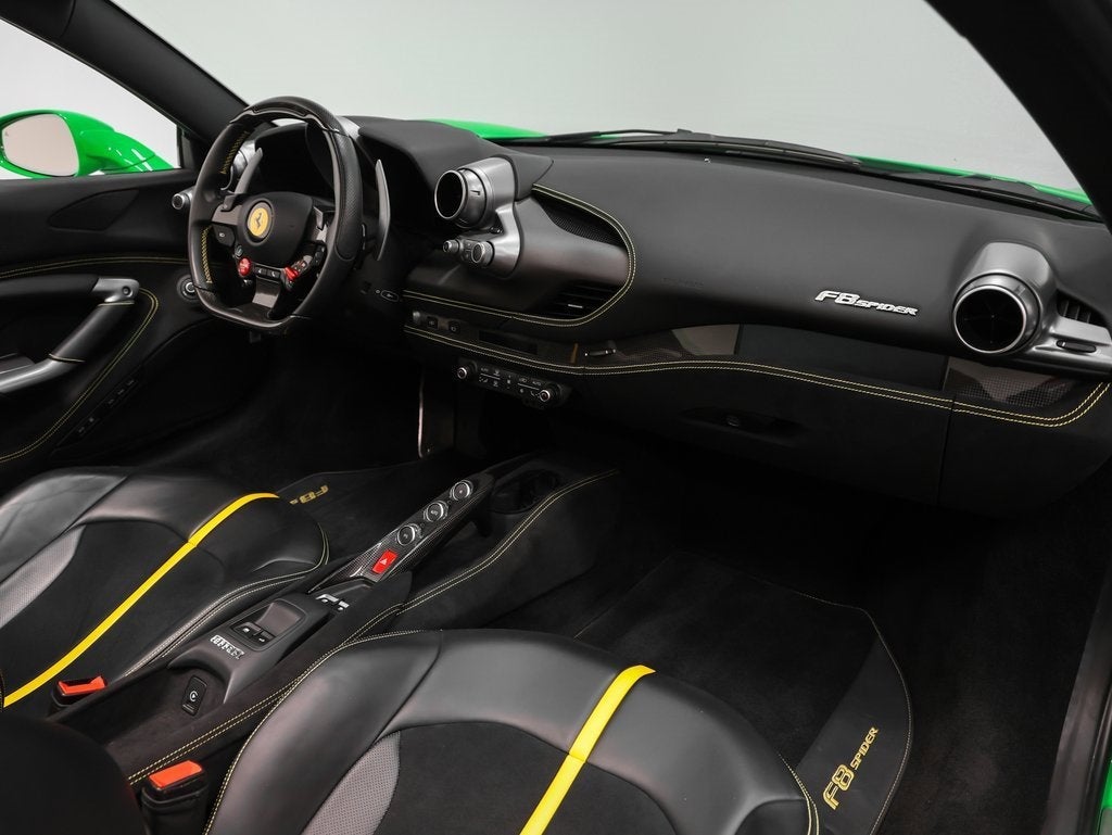 2023 Ferrari F8 Spider Base