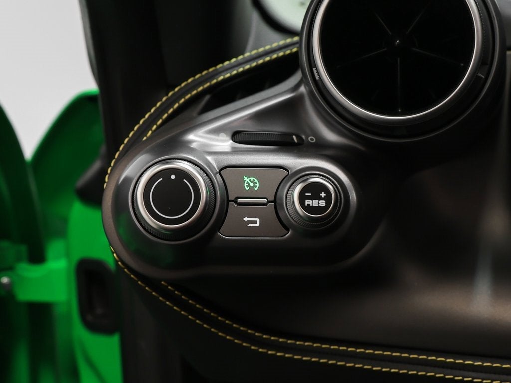 2023 Ferrari F8 Spider Base