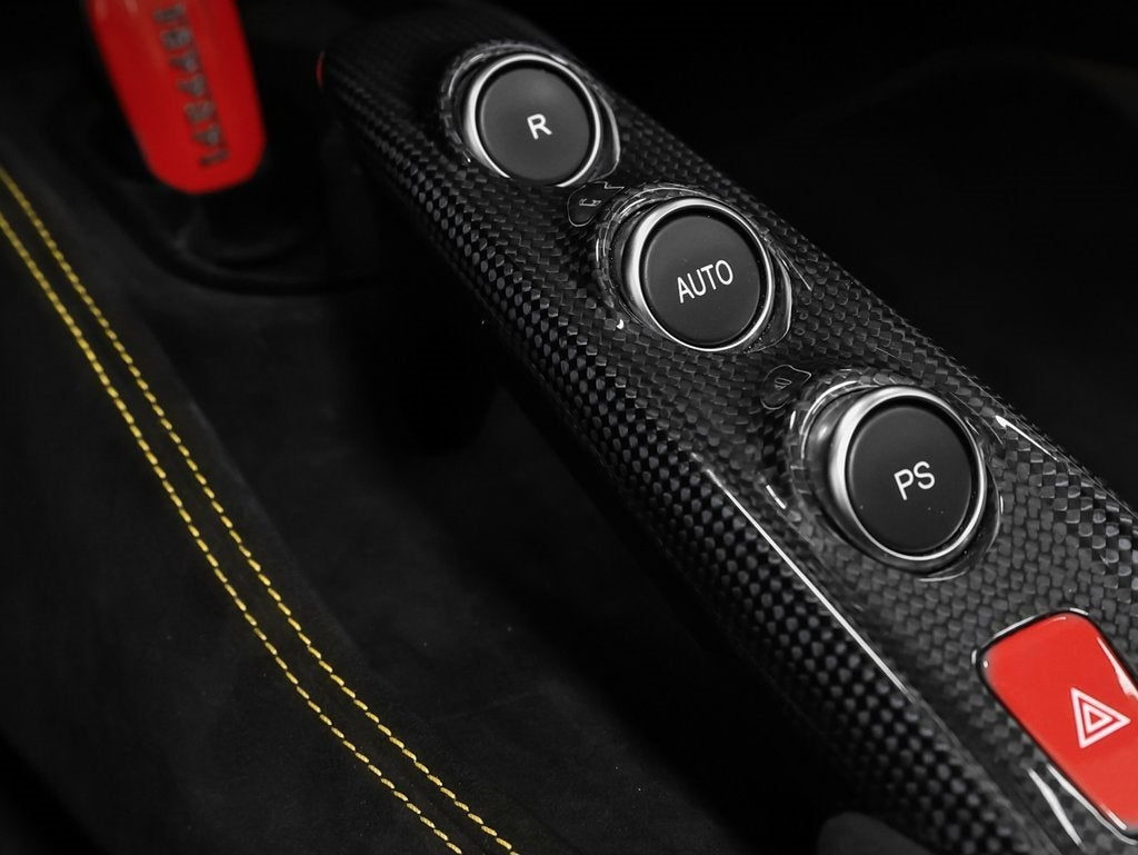 2023 Ferrari F8 Spider Base