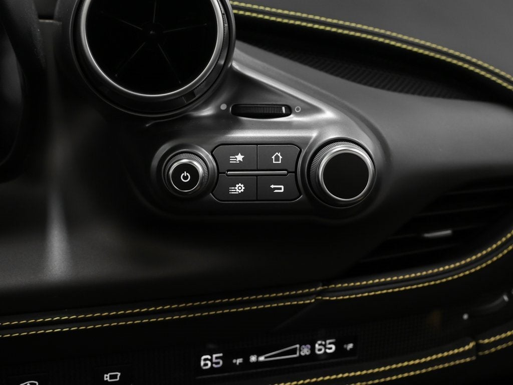 2023 Ferrari F8 Spider Base