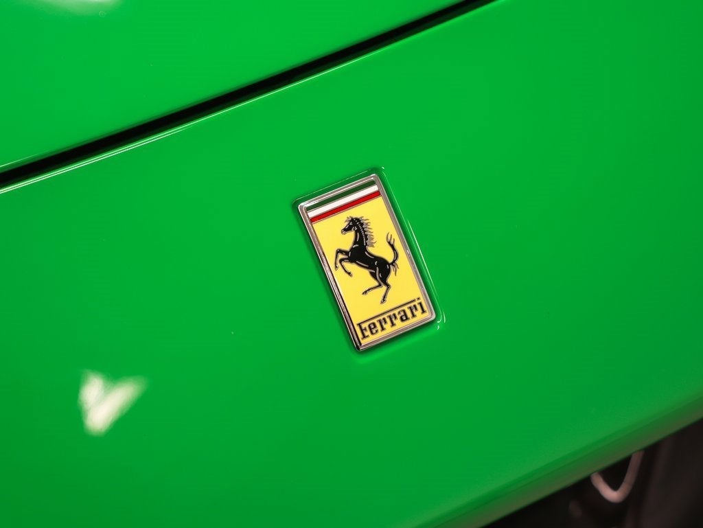 2023 Ferrari F8 Spider Base