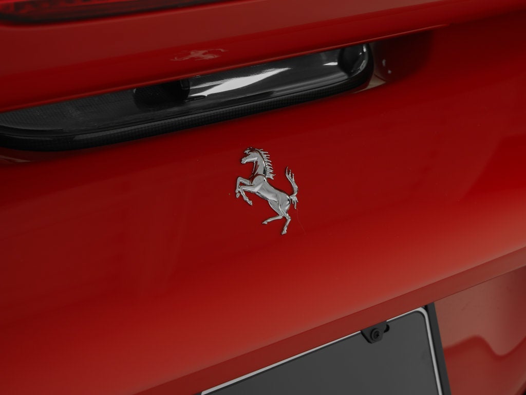 2023 Ferrari F8 Spider Base