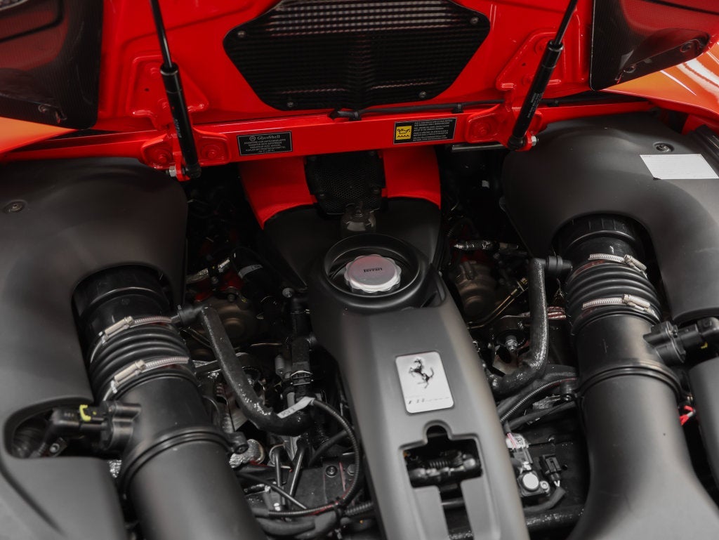 2023 Ferrari F8 Spider Base