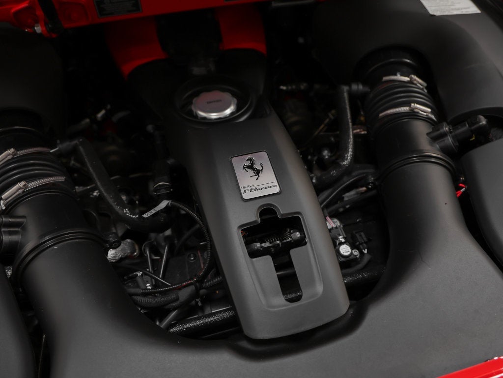 2023 Ferrari F8 Spider Base