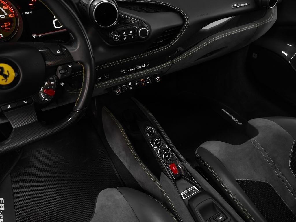2022 Ferrari F8 Spider Base