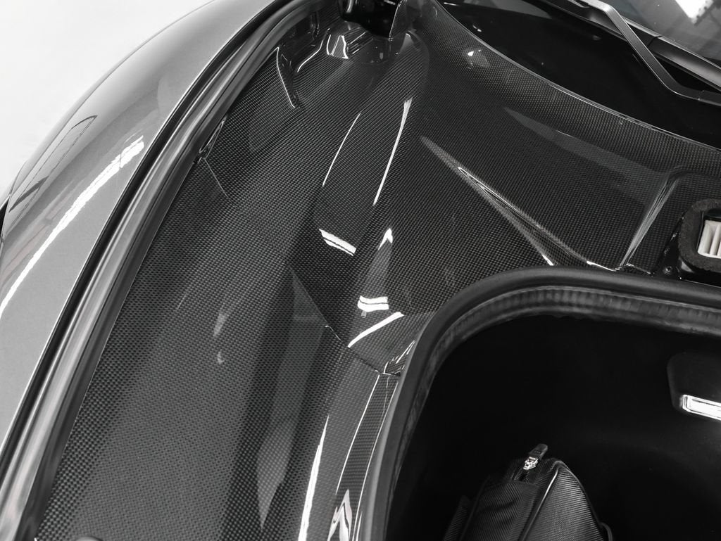 2022 Ferrari F8 Spider Base