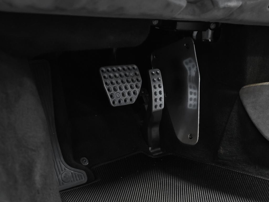 2022 Ferrari F8 Spider Base