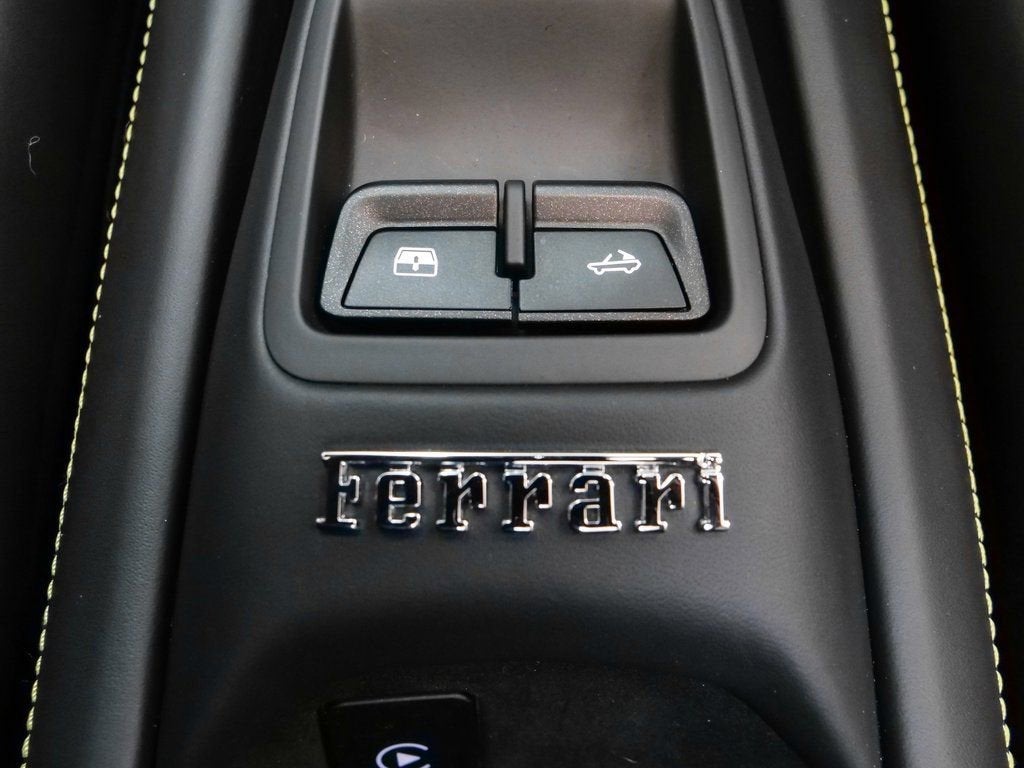 2022 Ferrari F8 Spider Base