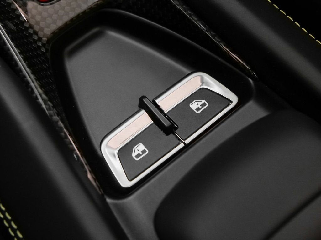 2022 Ferrari F8 Spider Base