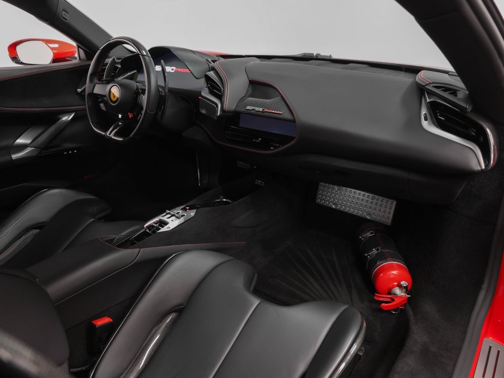2022 Ferrari SF90 Stradale Base