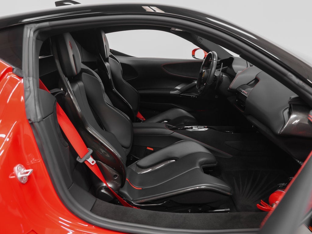 2022 Ferrari SF90 Stradale Base