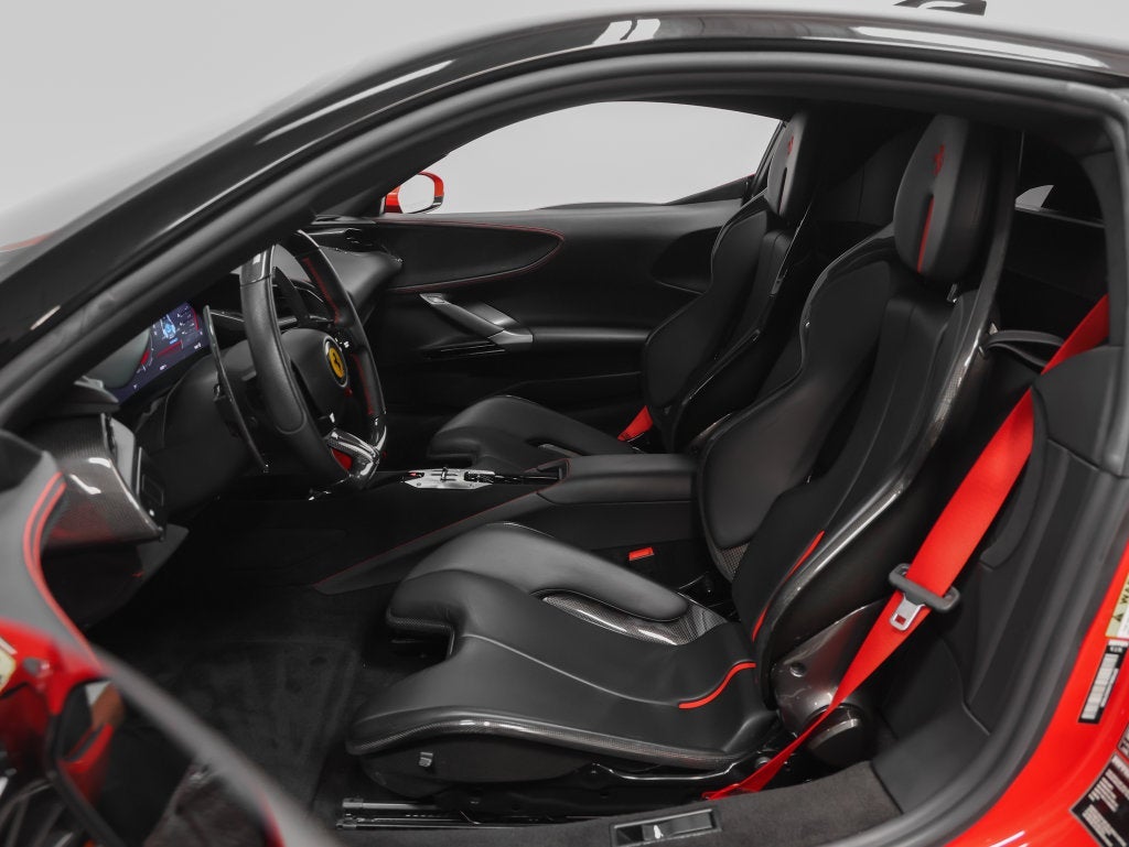 2022 Ferrari SF90 Stradale Base