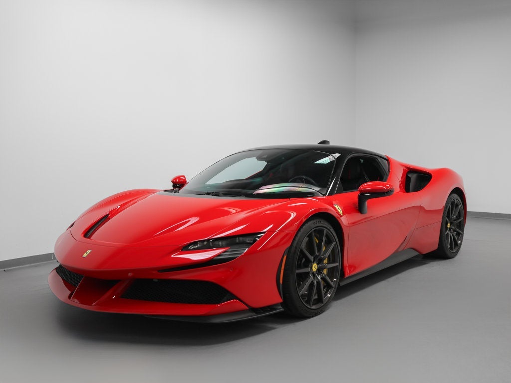 2022 Ferrari SF90 Stradale Base