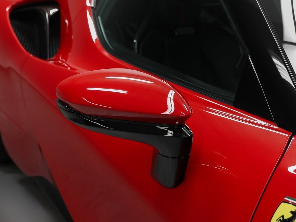 2022 Ferrari SF90 Stradale Base