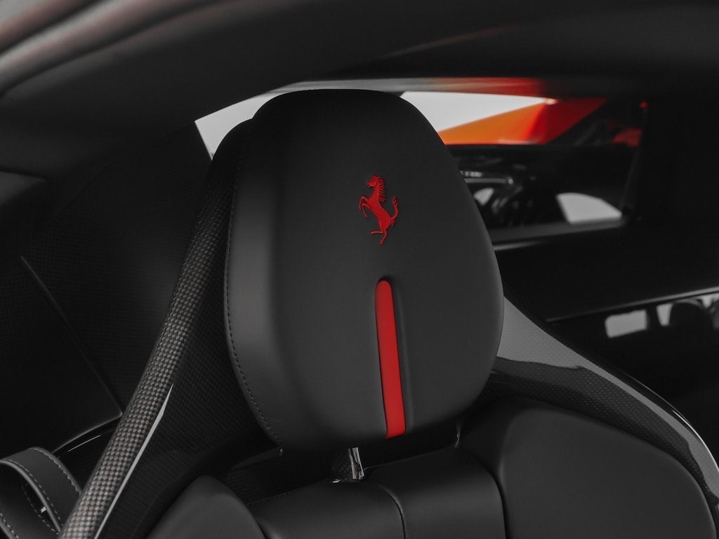 2022 Ferrari SF90 Stradale Base