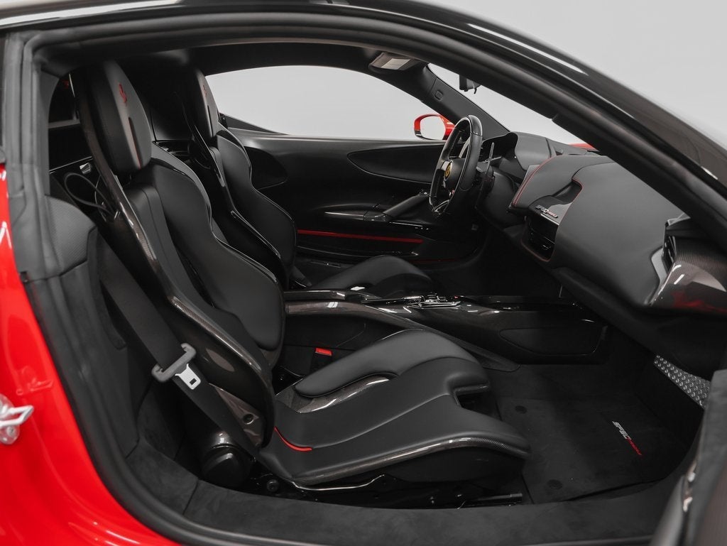 2022 Ferrari SF90 Stradale Base