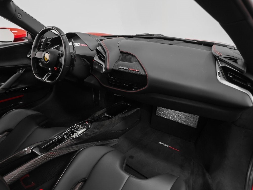 2022 Ferrari SF90 Stradale Base