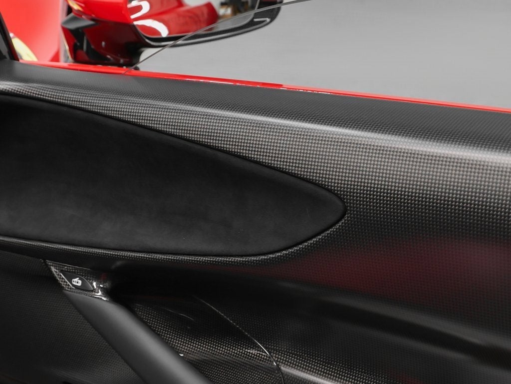 2022 Ferrari SF90 Stradale Base