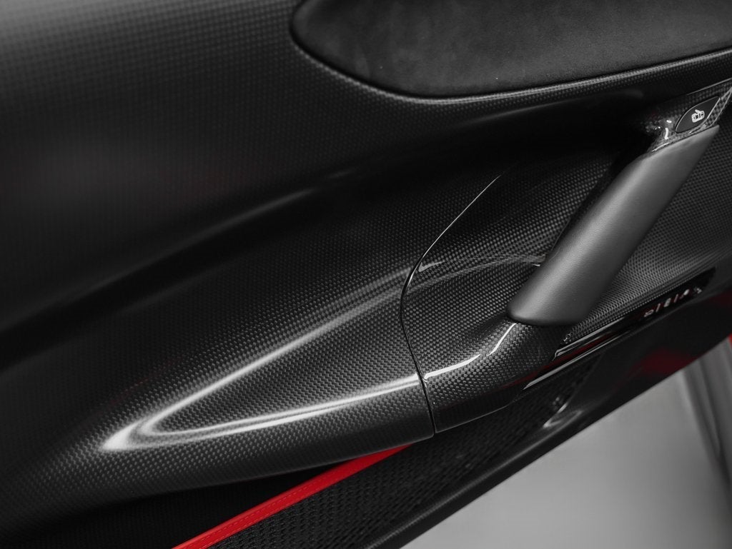 2022 Ferrari SF90 Stradale Base