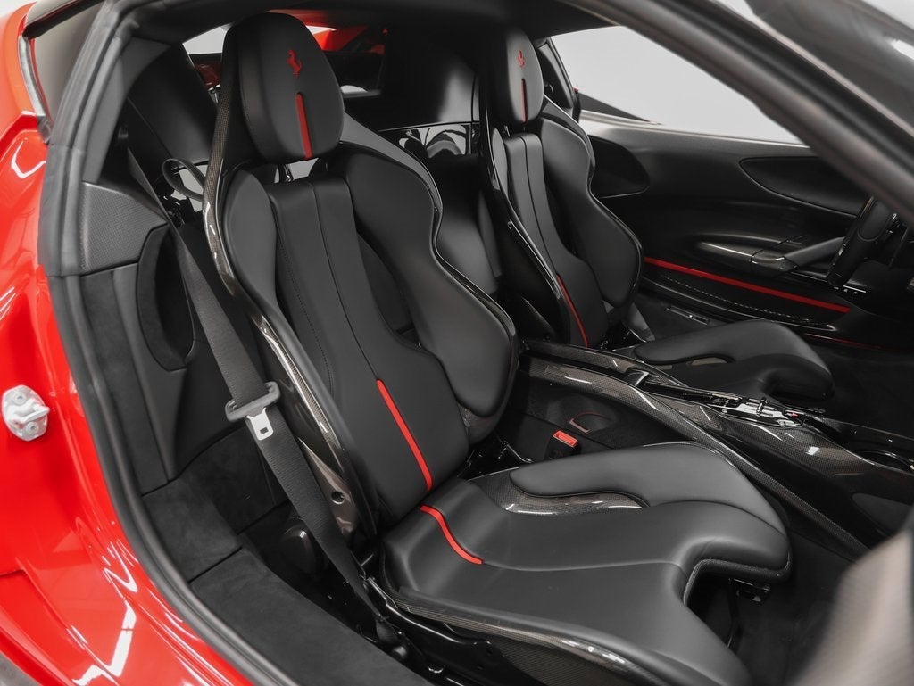 2022 Ferrari SF90 Stradale Base