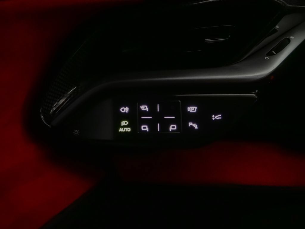 2021 Ferrari SF90 Stradale Base
