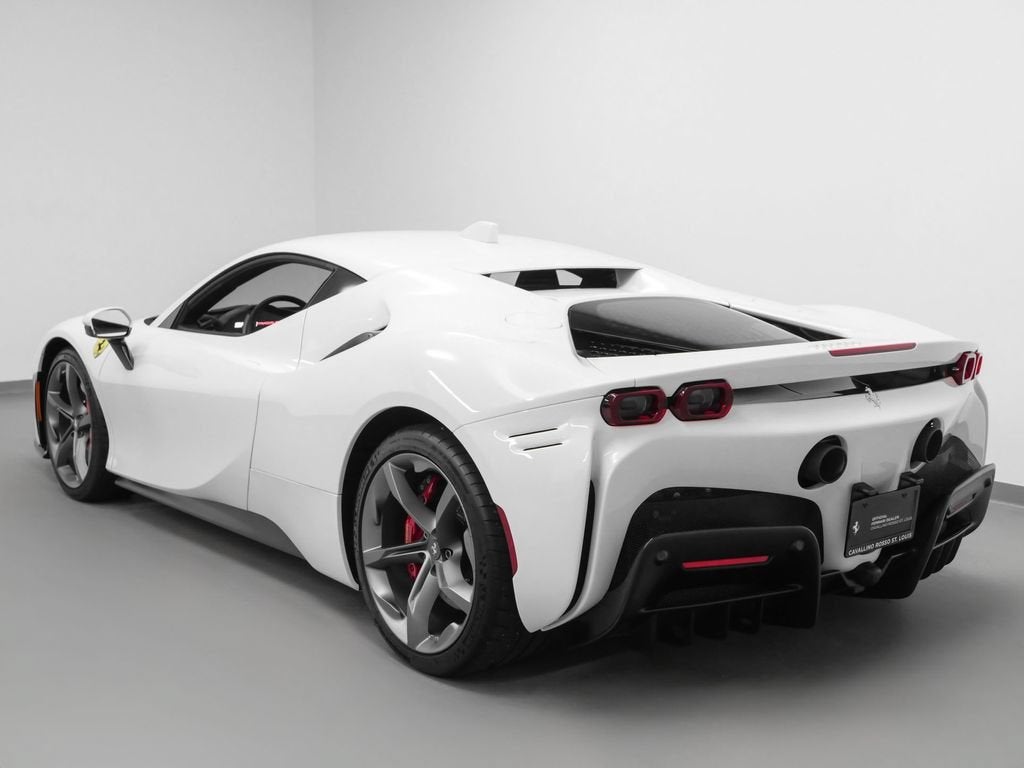 2021 Ferrari SF90 Stradale Base