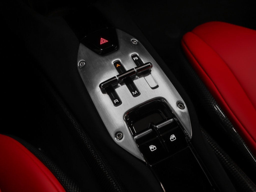 2023 Ferrari SF90 Stradale Base
