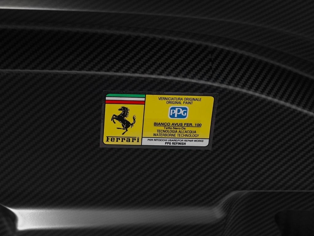 2023 Ferrari SF90 Stradale Base