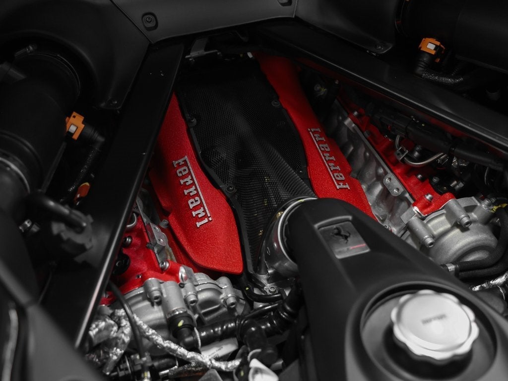 2023 Ferrari SF90 Stradale Base