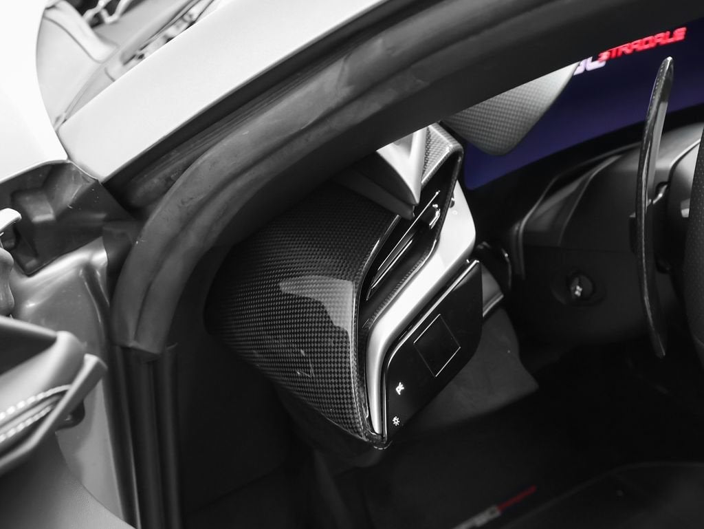 2023 Ferrari SF90 Stradale Base