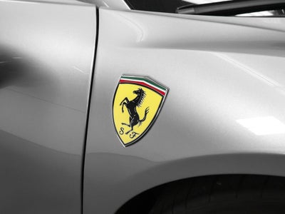 2023 Ferrari SF90 Stradale Base