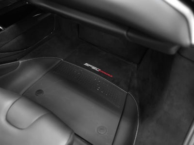 2023 Ferrari SF90 Stradale Base