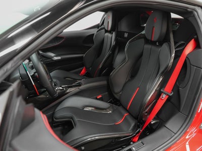 2023 Ferrari SF90 Stradale Base
