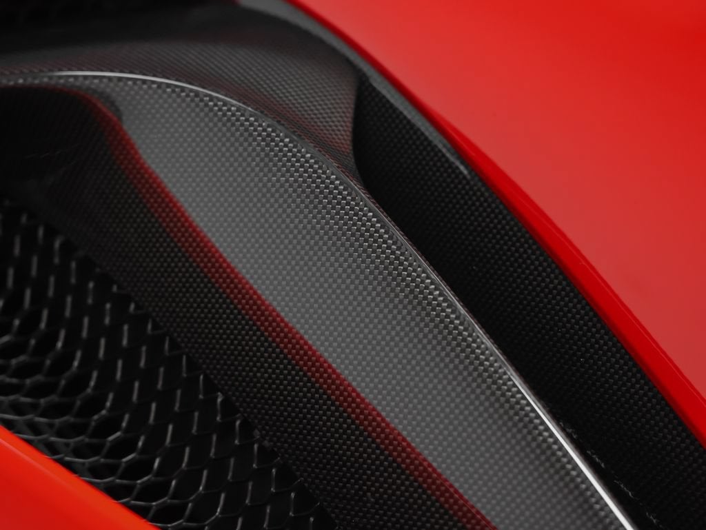 2023 Ferrari SF90 Stradale Base