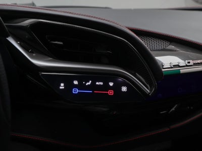 2023 Ferrari SF90 Stradale Base