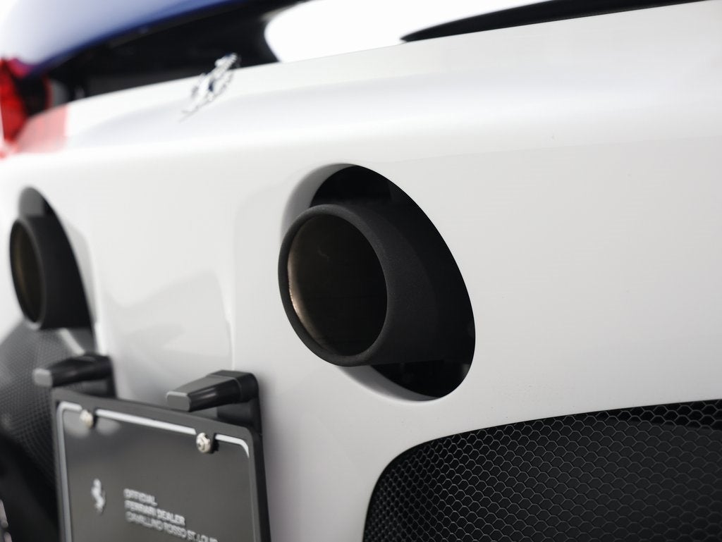 2025 Ferrari SF90 Spider Base