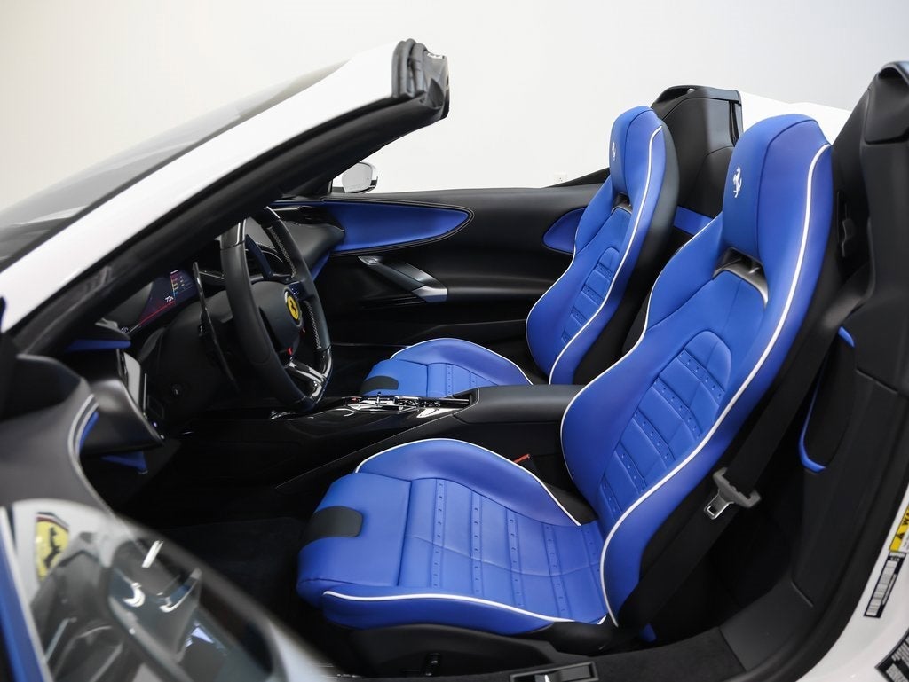 2025 Ferrari SF90 Spider Base