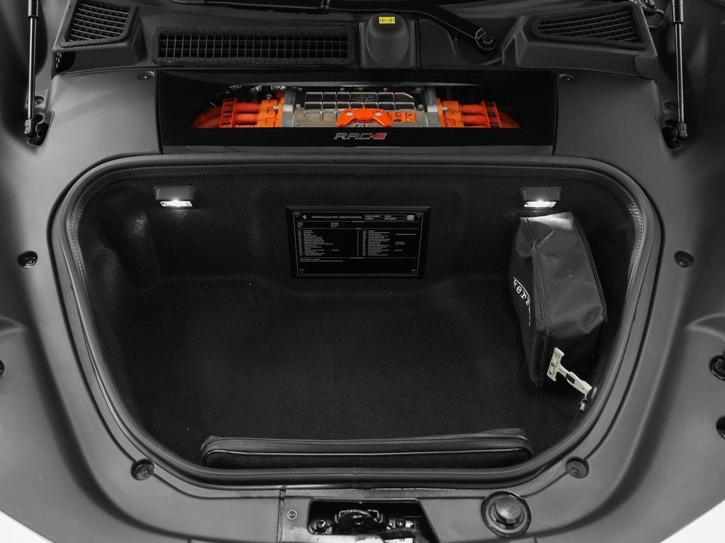 2025 Ferrari SF90 Spider Base