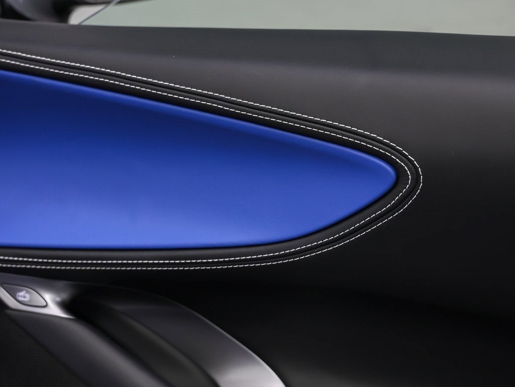 2025 Ferrari SF90 Spider Base